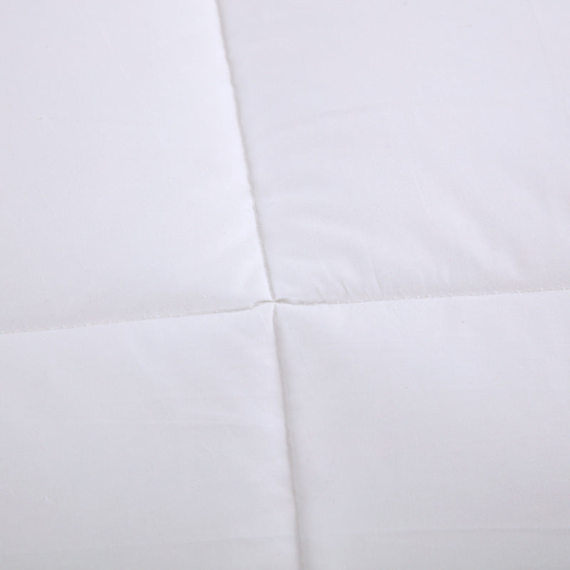 Luxury Hotel Bedding Set with Silk Cotton Comforter