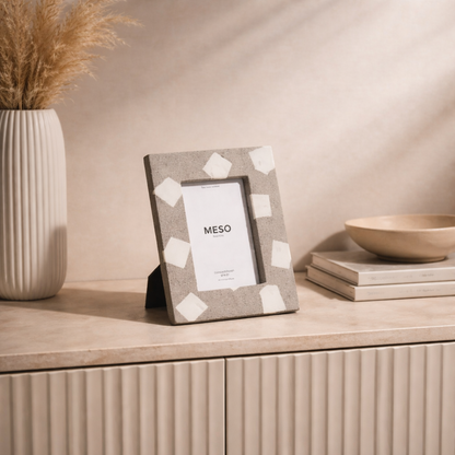 Piso Frame by MESO